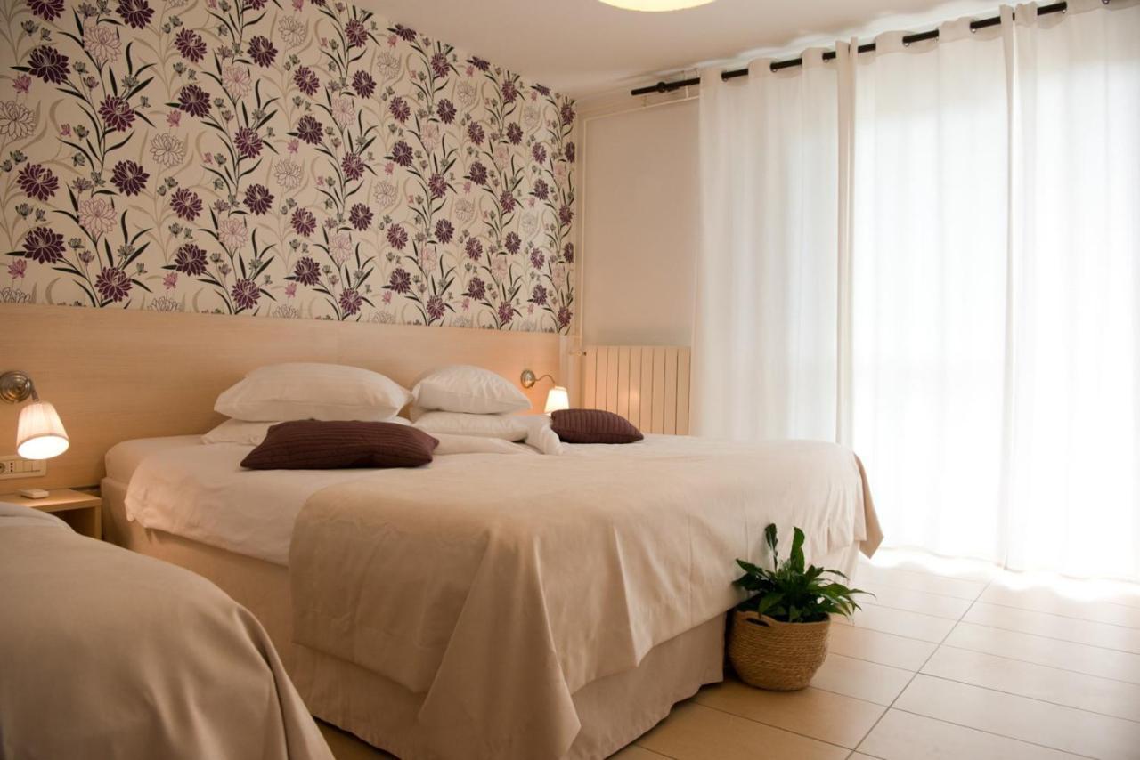Apartments Sandra Poreč Buitenkant foto