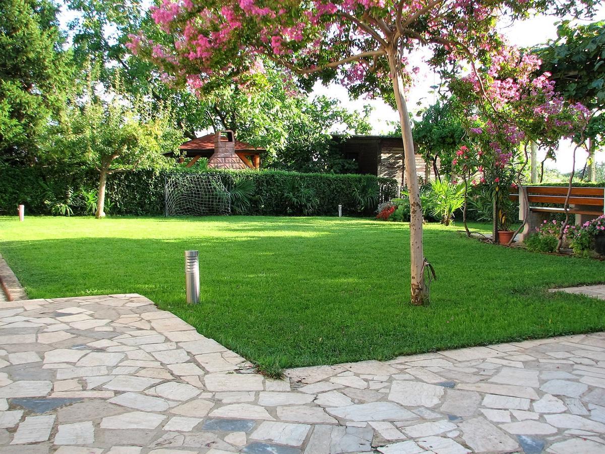 Apartments Sandra Poreč Buitenkant foto